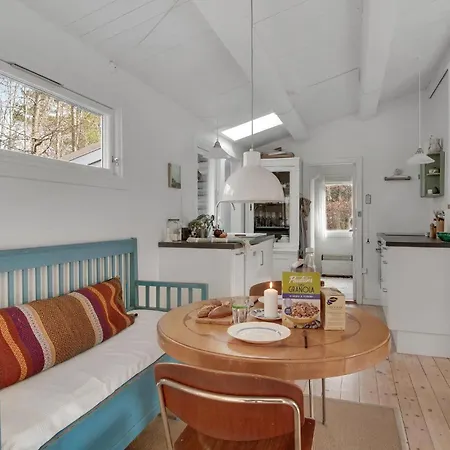 Ferienhaus Amazing In With Kitchen